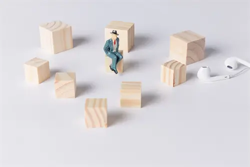 新颖独特含义的男