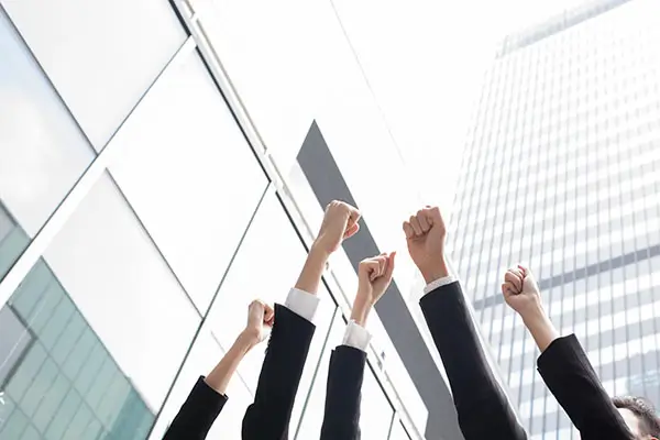 女带着含义的名字